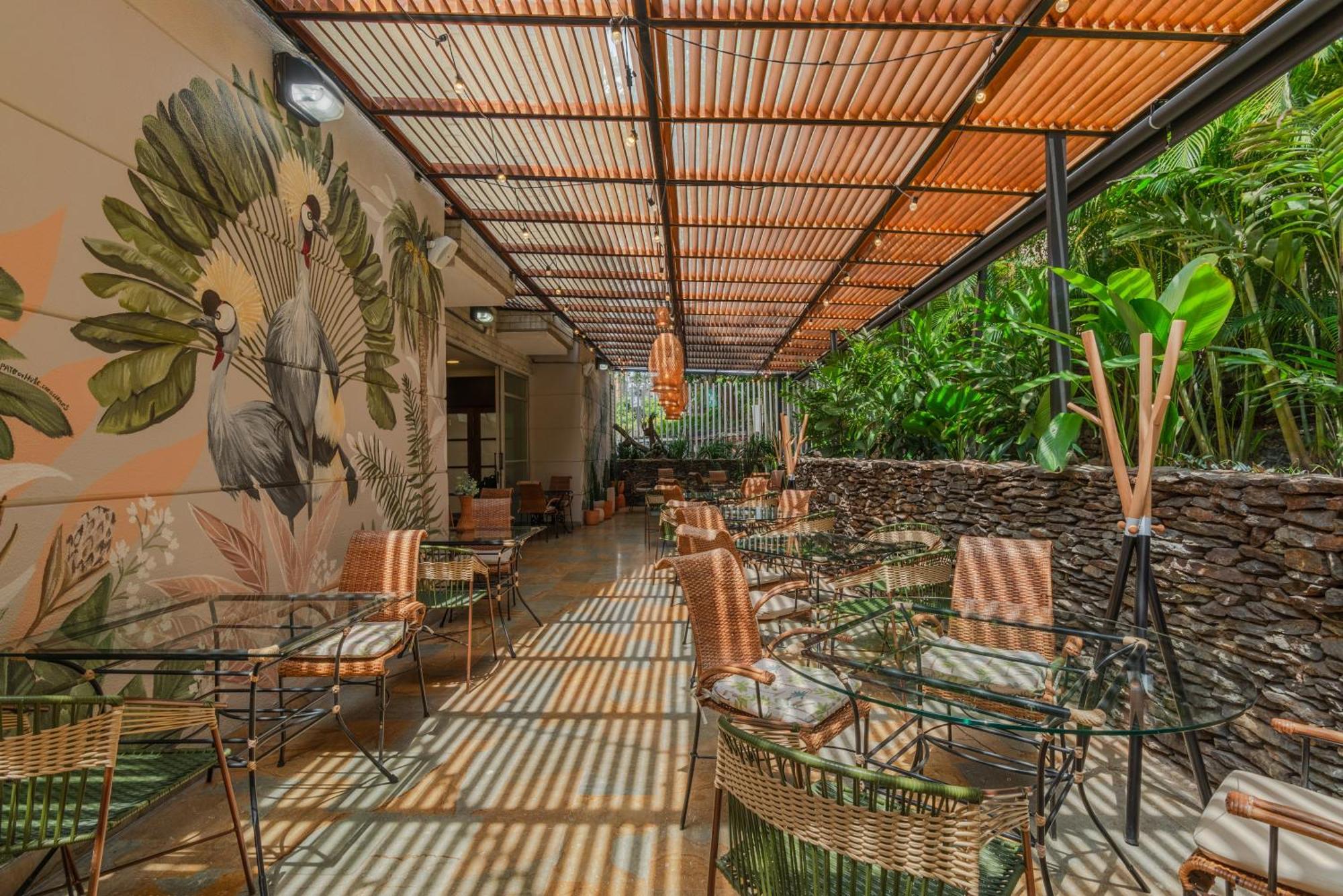 波布拉多亚历山大快捷酒店 麦德林 外观 照片